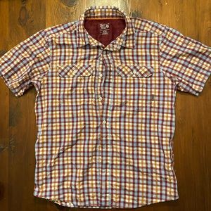 Mountain Hardware Mens Shirt